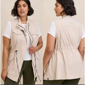 Torrid 4 Vest 4XL